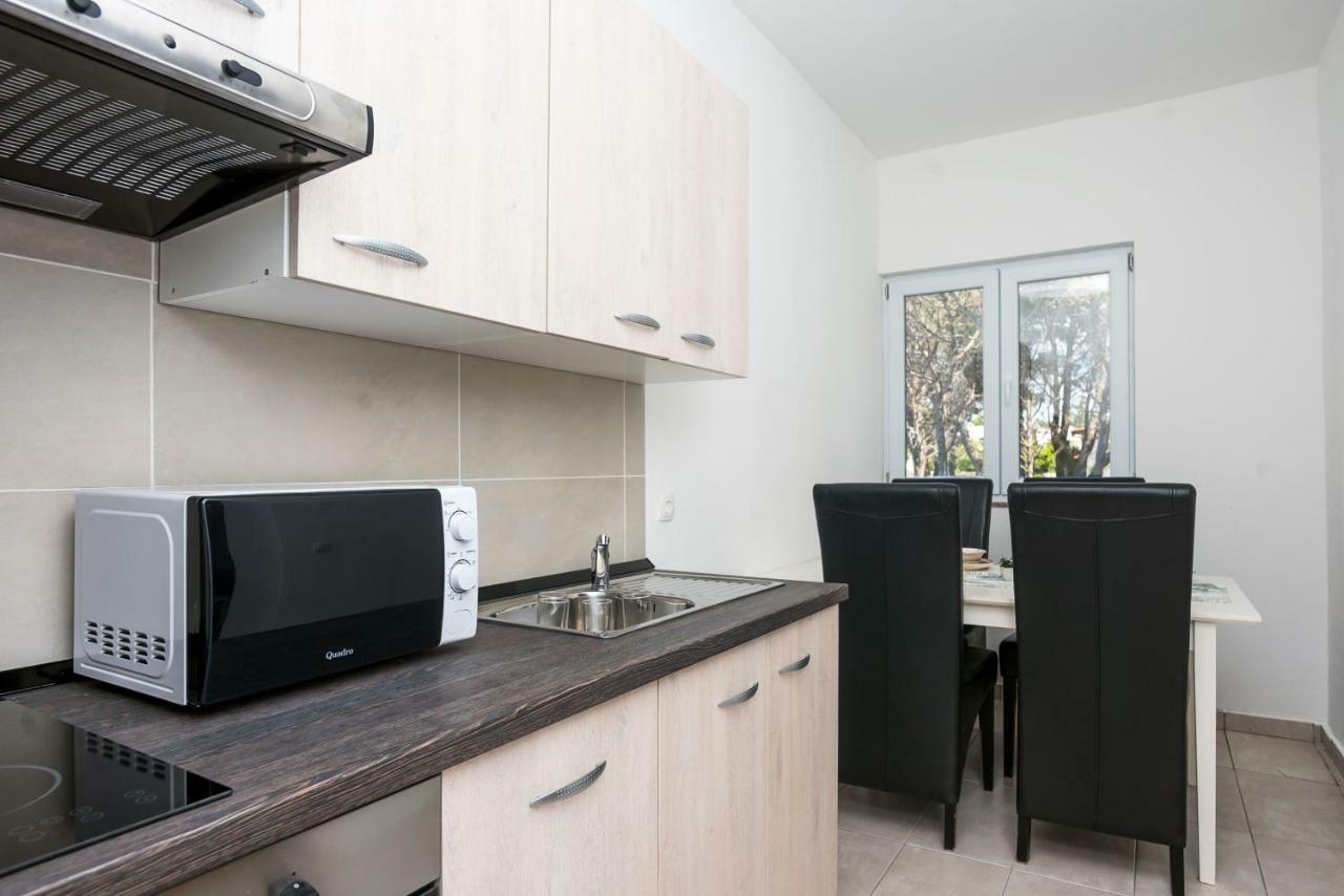 Apartment Antonio Vir Buitenkant foto