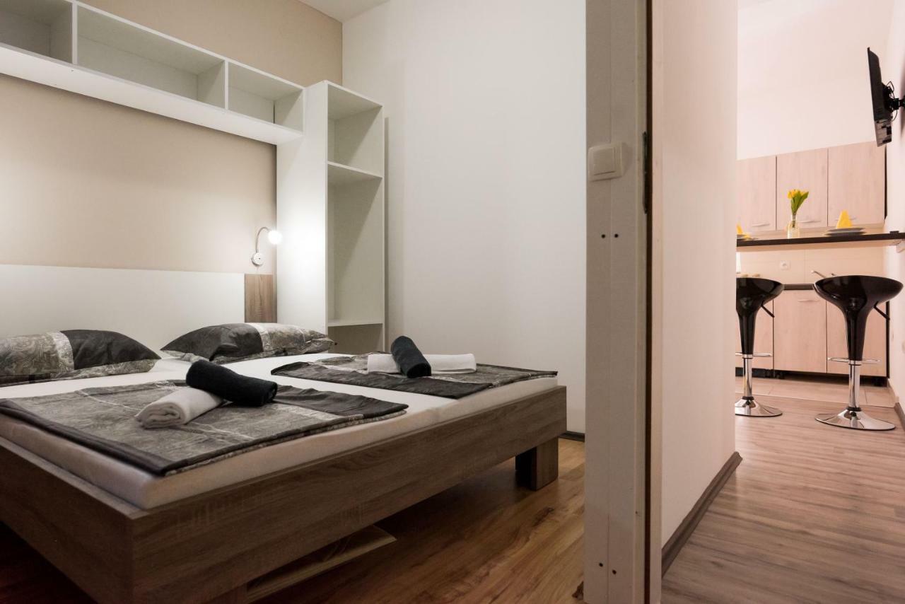 Apartment Antonio Vir Buitenkant foto
