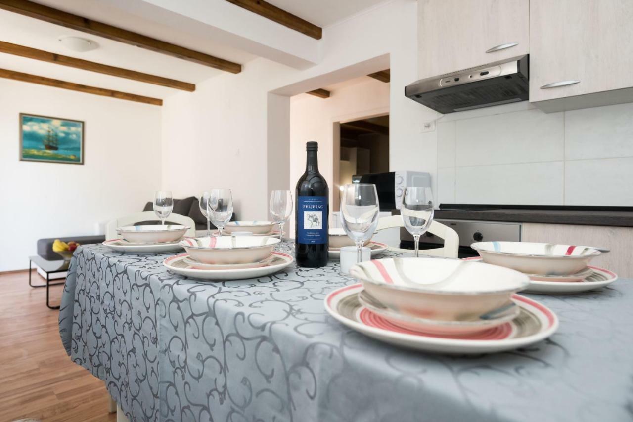 Apartment Antonio Vir Buitenkant foto